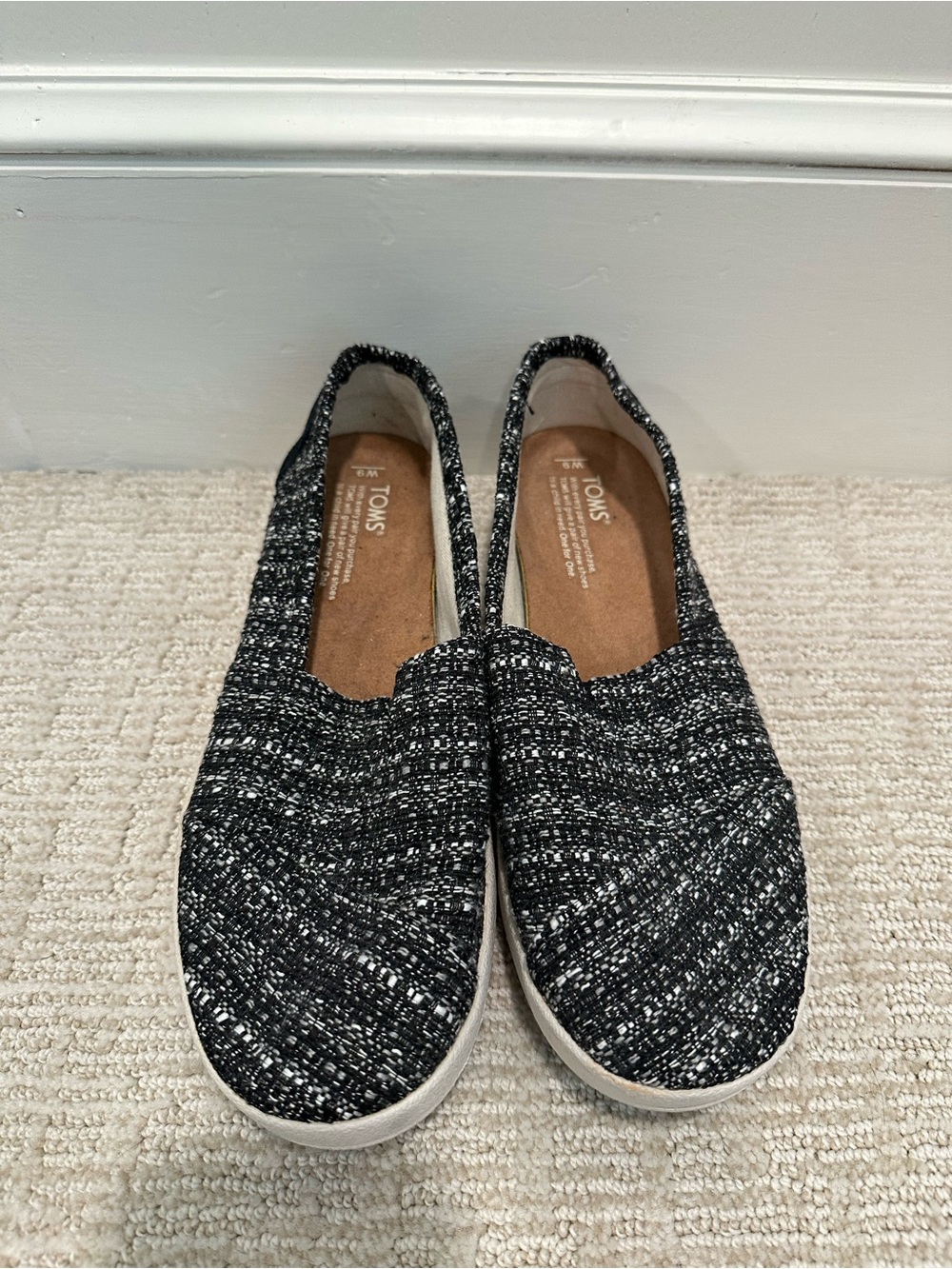 TOMS Black Tweed Slip-On Flats
